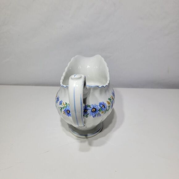 J and G Meakin of‎ England Classic White Fluted Ceramic Gravy Boat - Picture 2 of 6